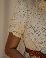 FLÈ DIZÈ | BEIGE AND EARTHY FLOWERS