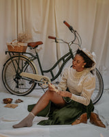 ENCHANTING ADE | Dark Moss Green